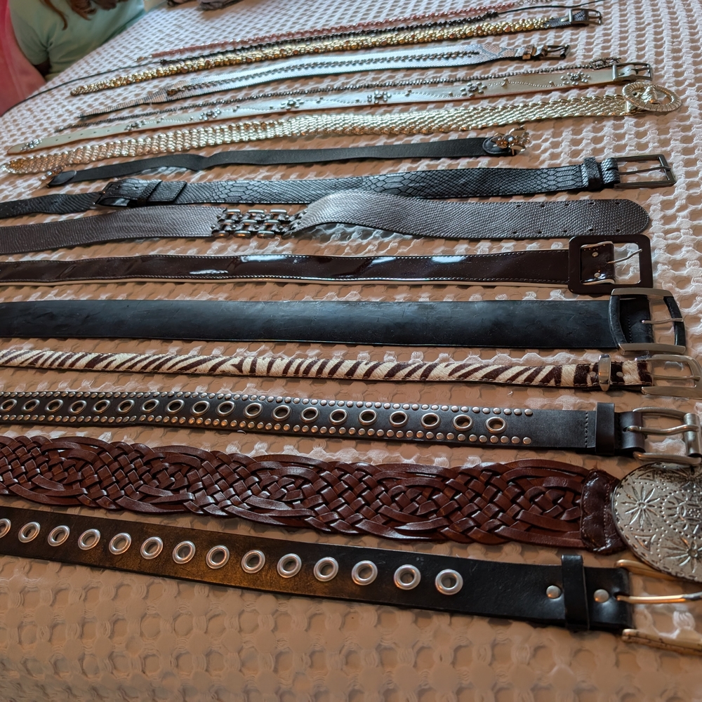 16 Vintage Belts From High End Boutiques